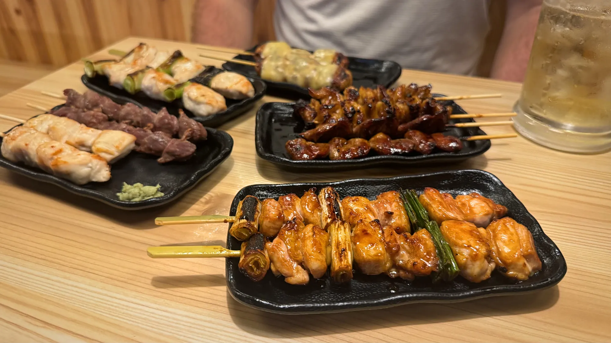 Plates of yakitori skewers at Torikizoku in Kabukicho, Shinjuku.